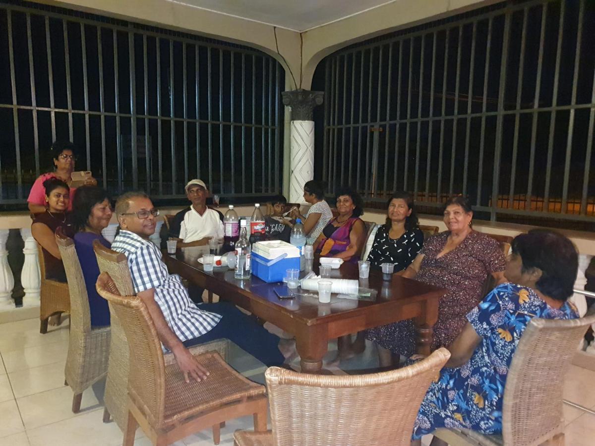 Chander'S Villa Paramaribo Luaran gambar