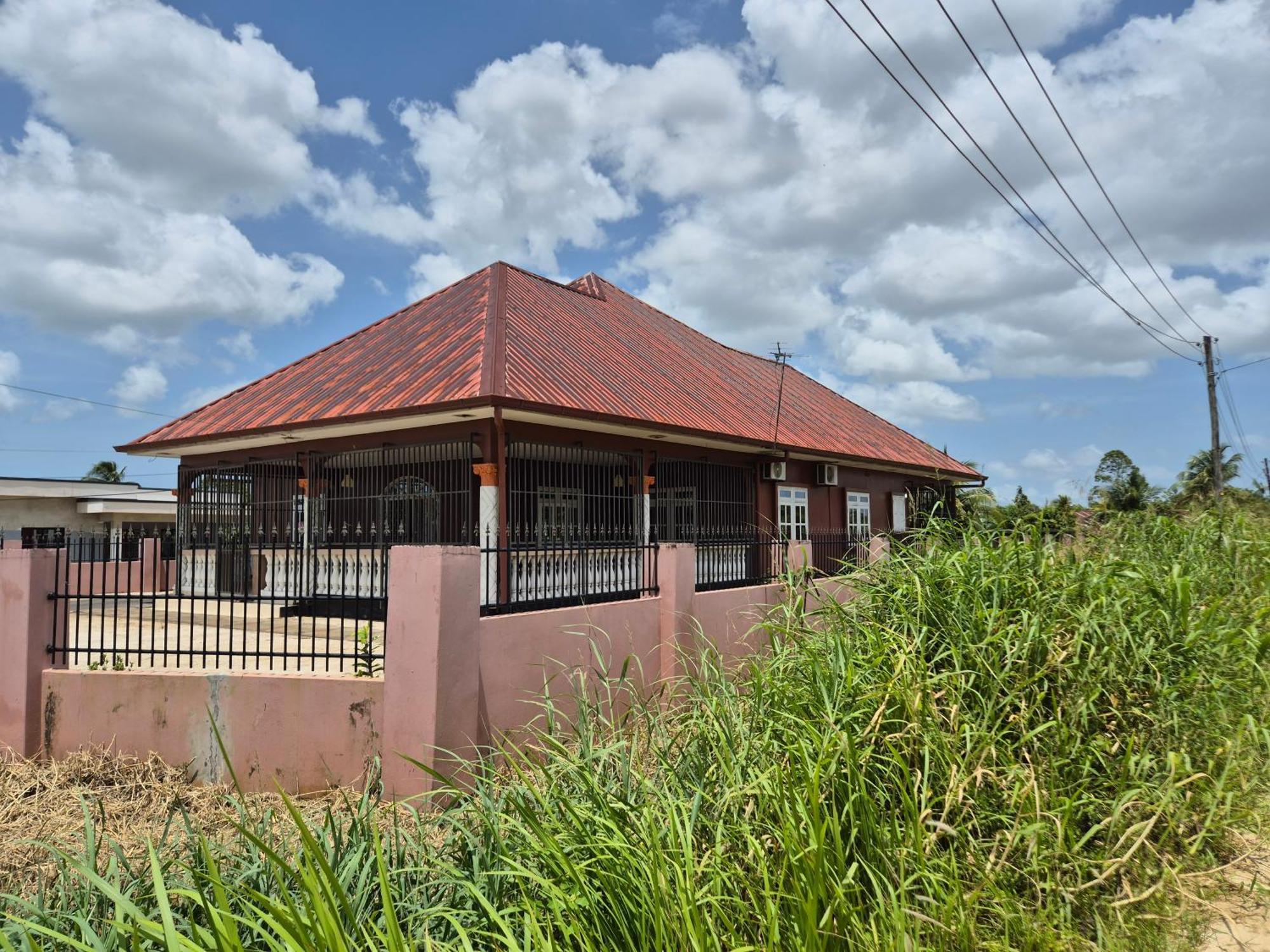 Chander'S Villa Paramaribo Luaran gambar