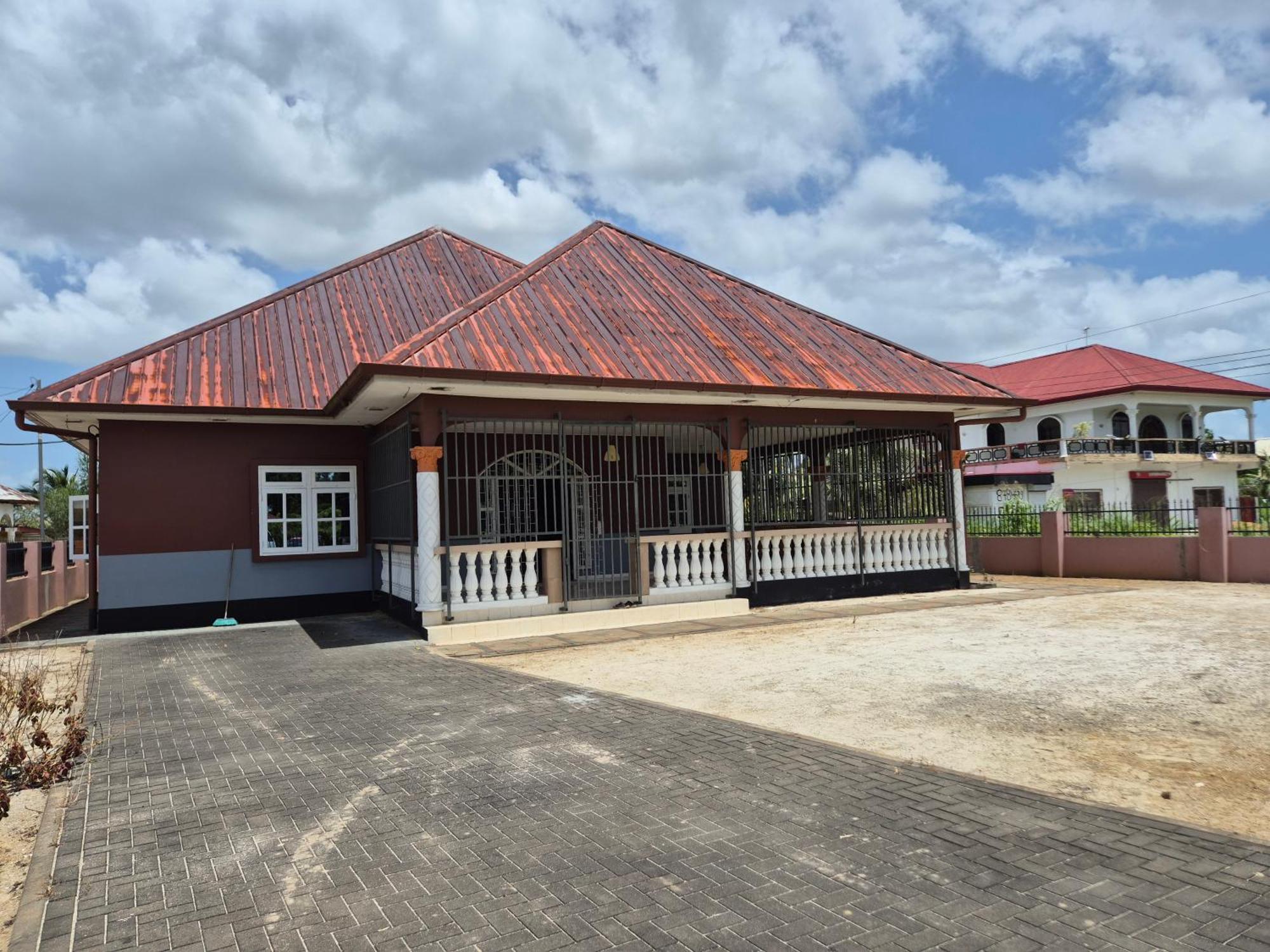 Chander'S Villa Paramaribo Luaran gambar
